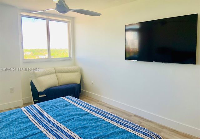 6422 Collins Avenue 804, Miami Beach, FL 33141