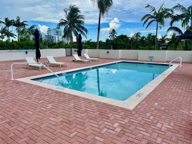 6422 Collins Avenue 804, Miami Beach, FL 33141