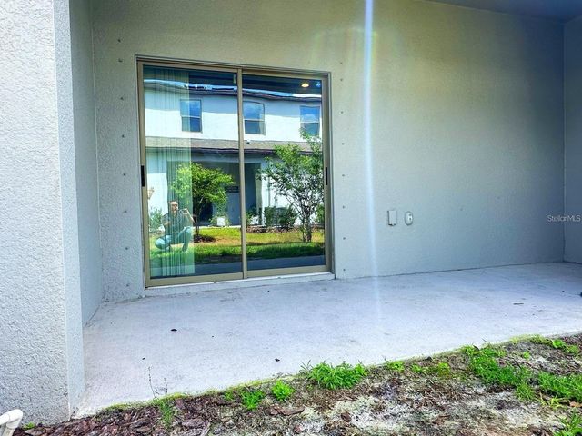 8239 CRESCENT OAKS DRIVE, New Port Richey, FL 34655