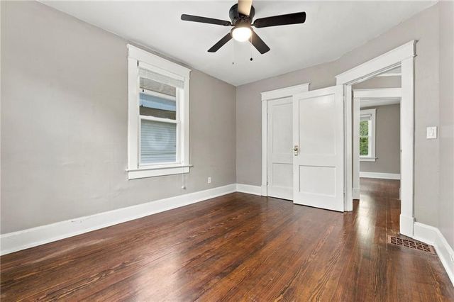 1211 W 40th Street, Kansas City, MO 64111