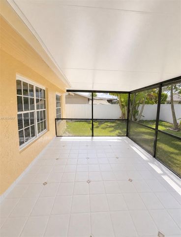 13220 SW 86th Ln 13220, Miami, FL 33183