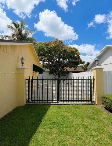 13220 SW 86th Ln 13220, Miami, FL 33183