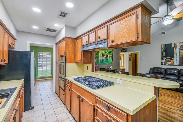 11414 Newton Street, Houston, TX 77089