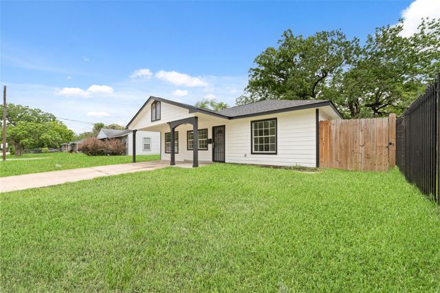 6905 Kassarine Pass, Houston, TX 77033