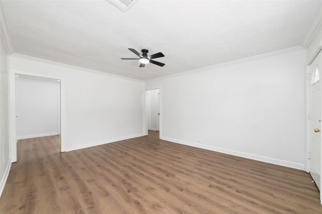 6905 Kassarine Pass, Houston, TX 77033