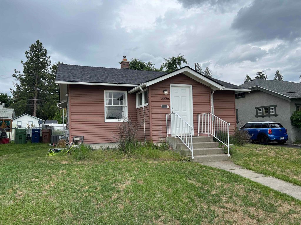 2216 W Fairview Ave, Spokane, WA 99205