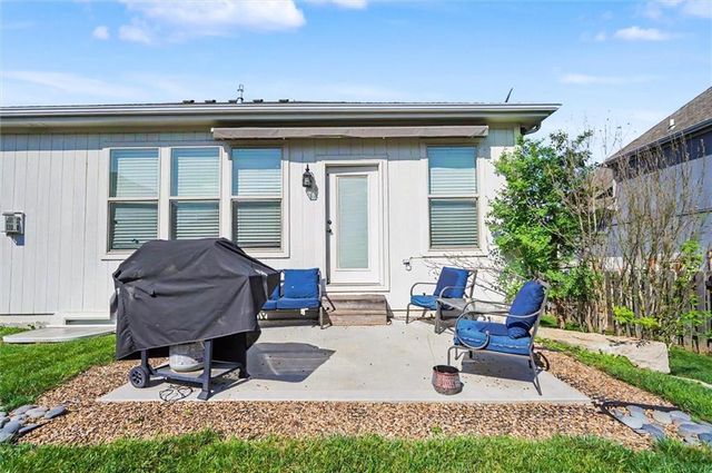 1612 Oak Street, Eudora, KS 66025