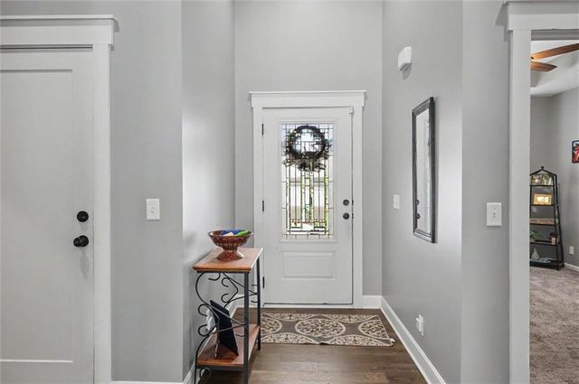 1612 Oak Street, Eudora, KS 66025