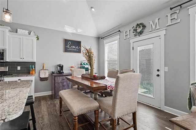 1612 Oak Street, Eudora, KS 66025