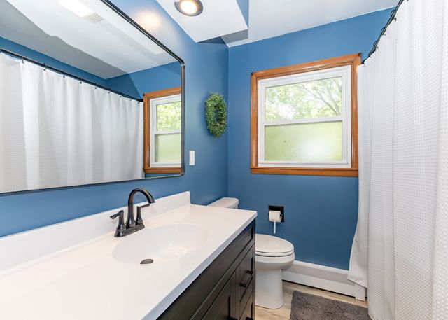101 N Park Avenue, Geneseo, IL 61254