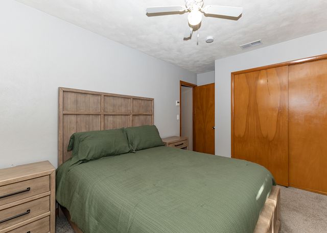 101 N Park Avenue, Geneseo, IL 61254
