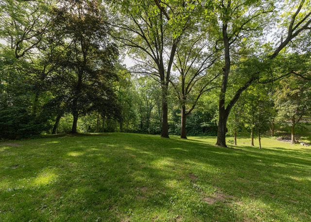 101 N Park Avenue, Geneseo, IL 61254