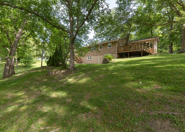 101 N Park Avenue, Geneseo, IL 61254
