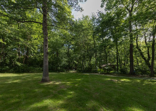 101 N Park Avenue, Geneseo, IL 61254