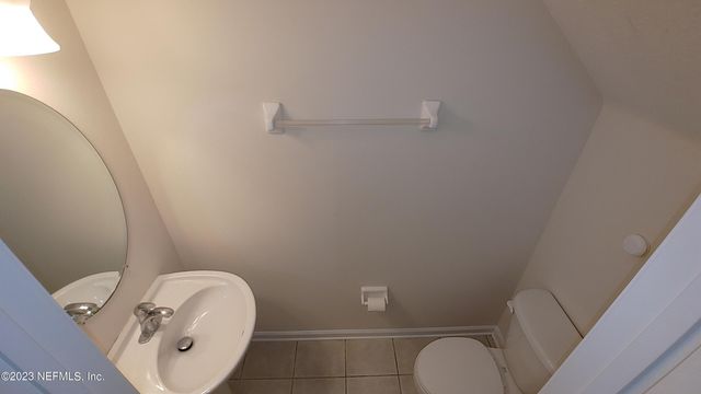 11073 CASTLEMAIN Circle E, Jacksonville, FL 32256