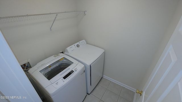 11073 CASTLEMAIN Circle E, Jacksonville, FL 32256