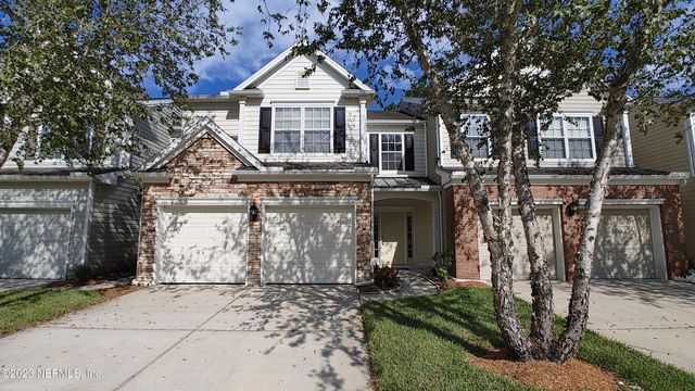 11073 CASTLEMAIN Circle E, Jacksonville, FL 32256