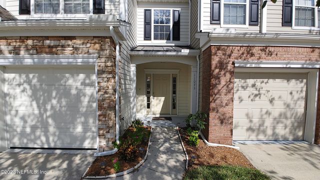 11073 CASTLEMAIN Circle E, Jacksonville, FL 32256