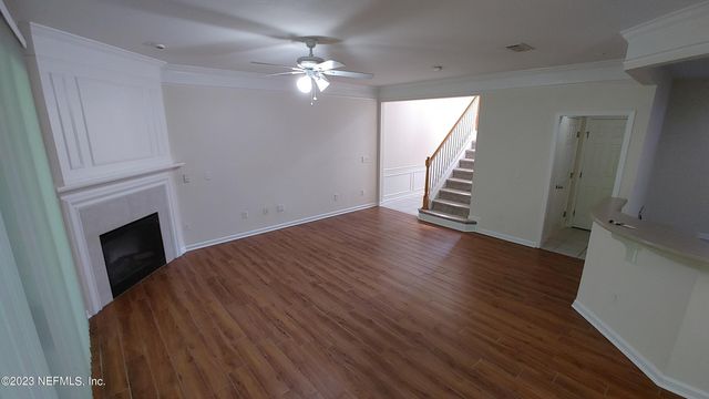 11073 CASTLEMAIN Circle E, Jacksonville, FL 32256
