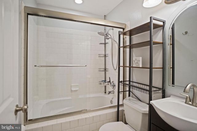 1417 COVINGTON ST, Baltimore, MD 21230