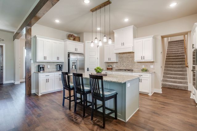 322 Mountain View Court, Sunset, TX 76270