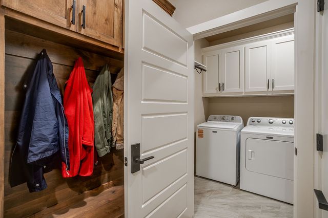 322 Mountain View Court, Sunset, TX 76270