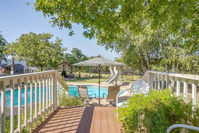 8716 County Road 1224a, Rio Vista, TX 76093