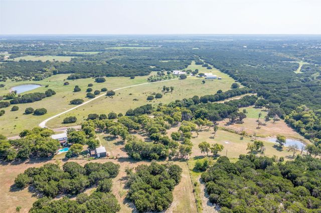 8716 County Road 1224a, Rio Vista, TX 76093