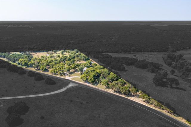 8716 County Road 1224a, Rio Vista, TX 76093