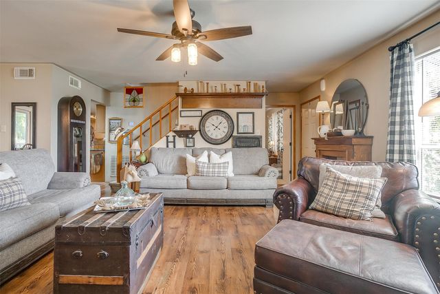 8716 County Road 1224a, Rio Vista, TX 76093