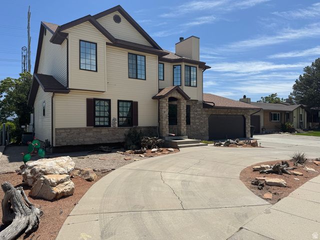 5563 S COPPER CITY DR, Kearns, UT 84118