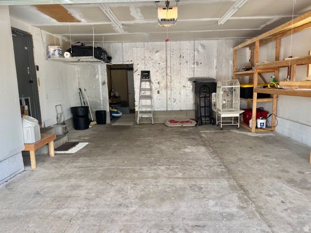 5563 S COPPER CITY DR, Kearns, UT 84118