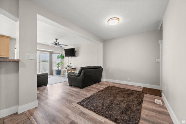 5563 S COPPER CITY DR, Kearns, UT 84118