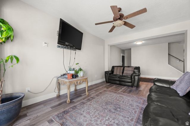 5563 S COPPER CITY DR, Kearns, UT 84118