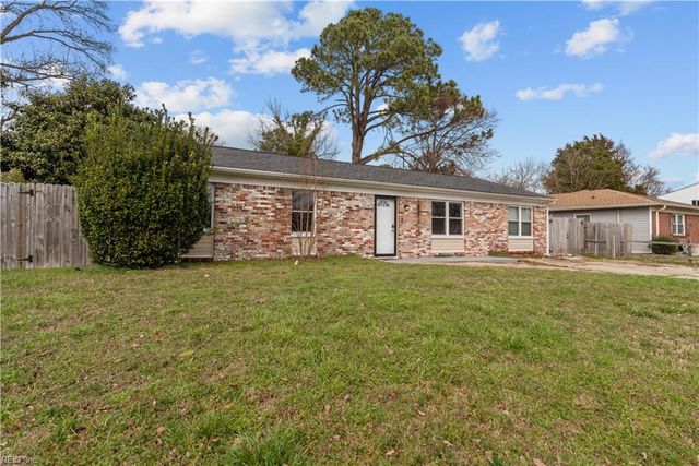 3204 Bruno DR, Chesapeake, VA 23323