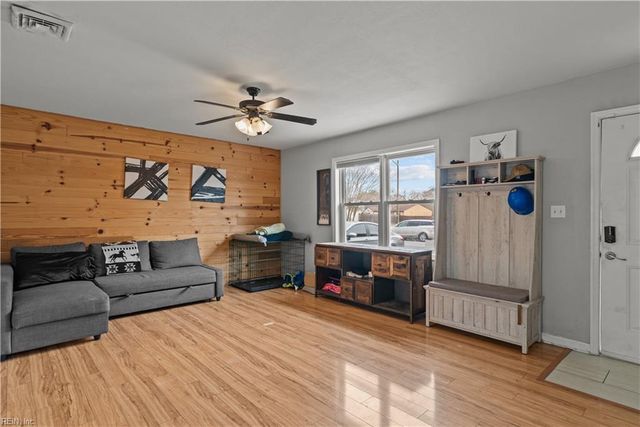 3204 Bruno DR, Chesapeake, VA 23323