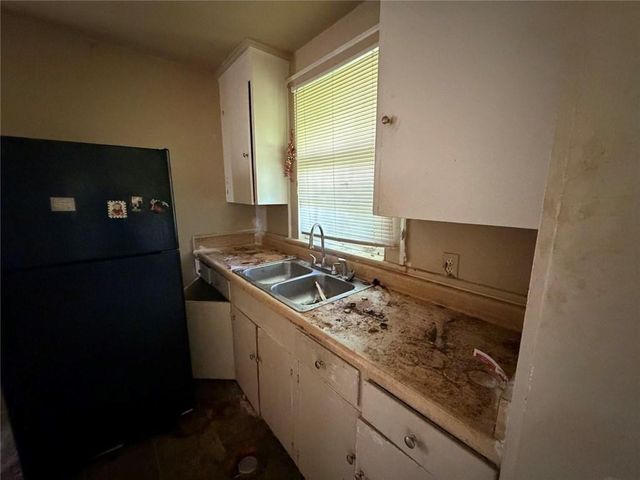 1095 Mimosa Drive, Macon, GA 31204