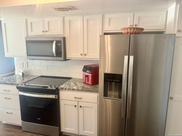 407 Marymont, New Braunfels, TX 78130