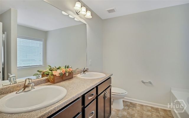 208 Ventura Place, Pooler, GA 31322