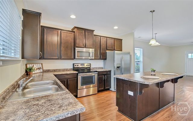 208 Ventura Place, Pooler, GA 31322