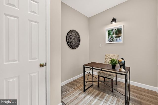 3539 DEVON DR, Falls Church, VA 22042