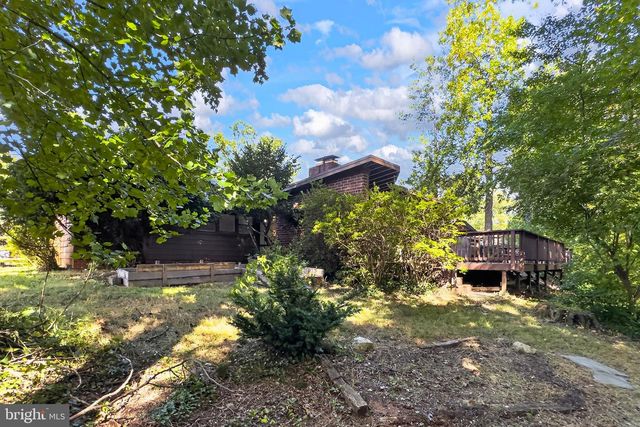 3539 DEVON DR, Falls Church, VA 22042
