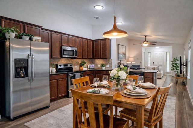 627 Pinnacle DR, Georgetown, TX 78626