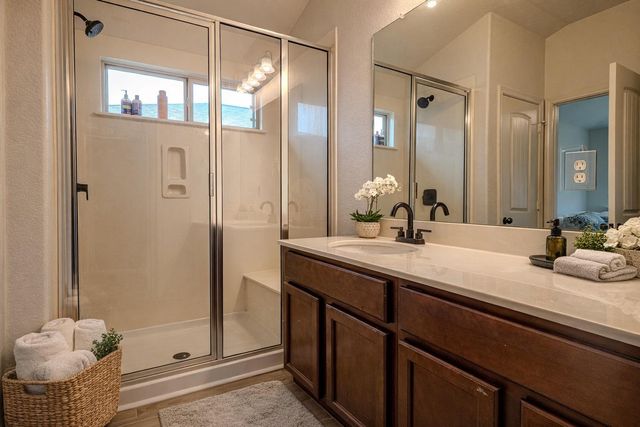 627 Pinnacle DR, Georgetown, TX 78626