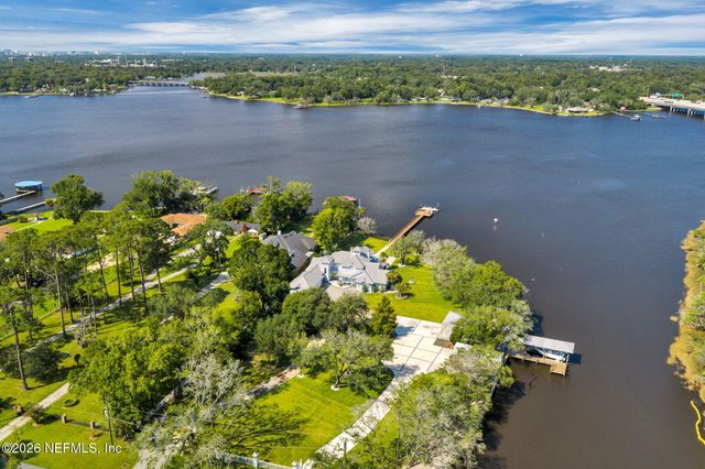 580 BROWARD Road, Jacksonville, FL 32218
