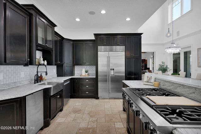580 BROWARD Road, Jacksonville, FL 32218
