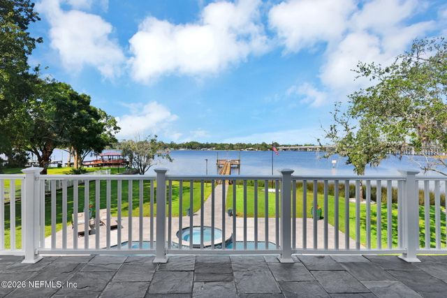 580 BROWARD Road, Jacksonville, FL 32218