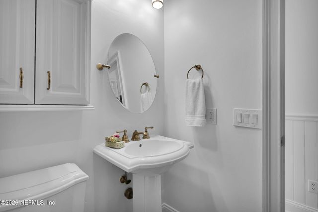 580 BROWARD Road, Jacksonville, FL 32218