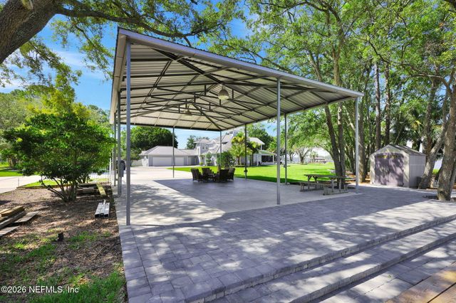 580 BROWARD Road, Jacksonville, FL 32218
