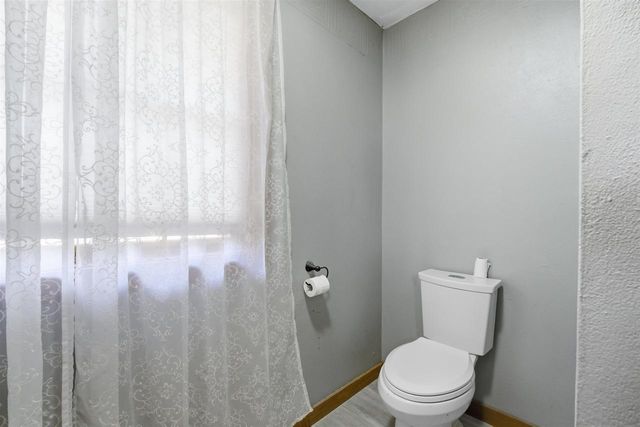 N8665 FIRELANE 10, Menasha, WI 54952